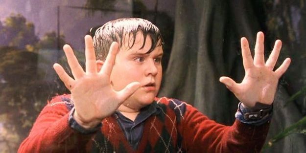 Harry Melling (Dudley) dans Harry Potter