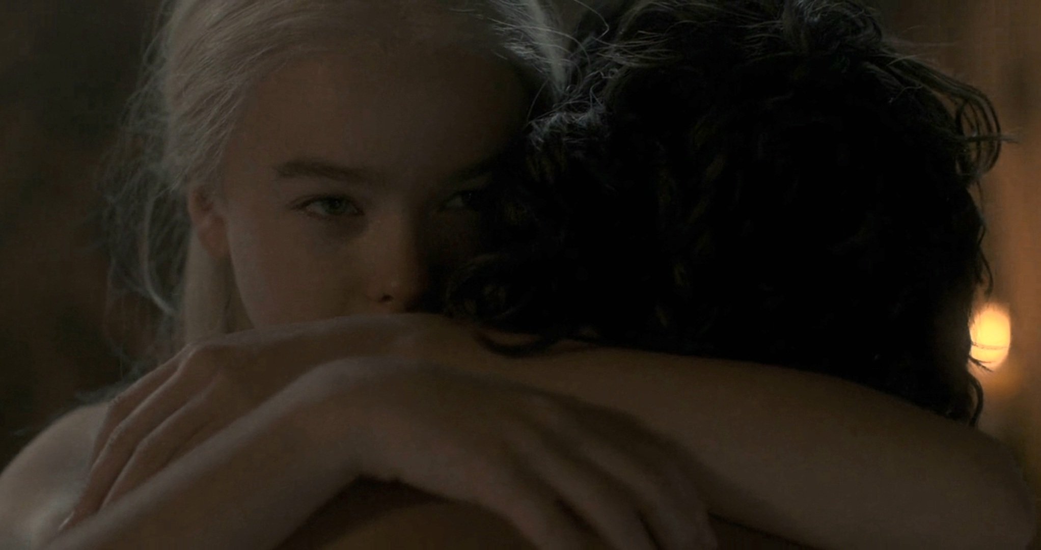 Rhaenyra (Milly Alcock) et Ser Criston Cole (Fabien Frankel) se rapprochent enfin - House of the Dragon épisode 4