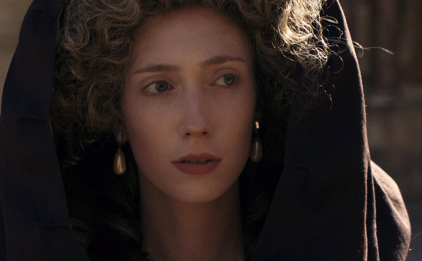 Marie-Antoinette (Maëlia Gentil) dans Un peuple et son roi Marie-Antoinette (Maëlia Gentil) dans Un peuple et son roi