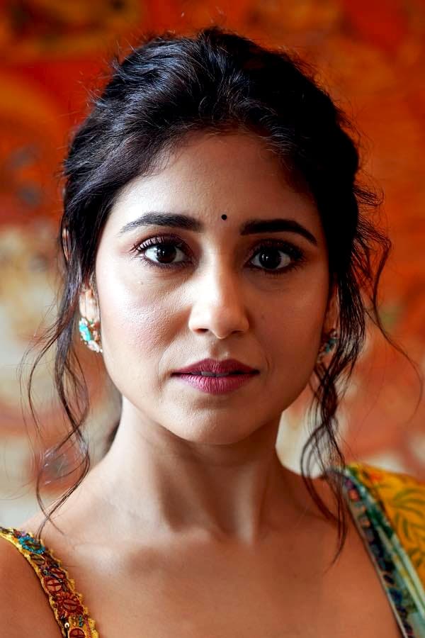 acteur shweta tripathi