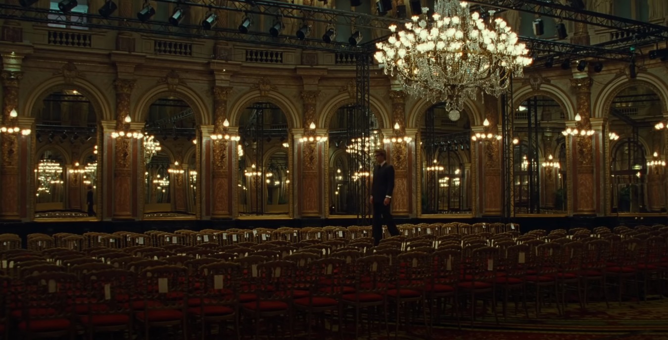 Yves Saint Laurent (Gaspard Ulliel) - Saint Laurent