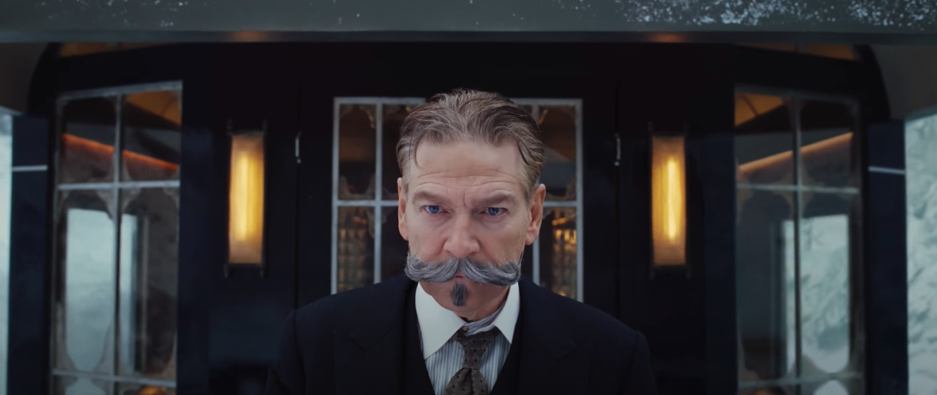 Hercule Poirot (Kenneth Branagh) - Le Crime de l'Orient-Express