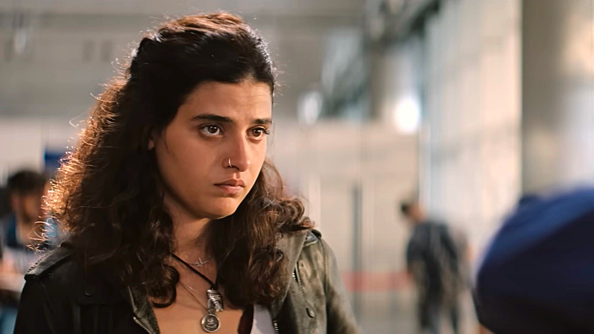 Manal Issa Les Nageuses 