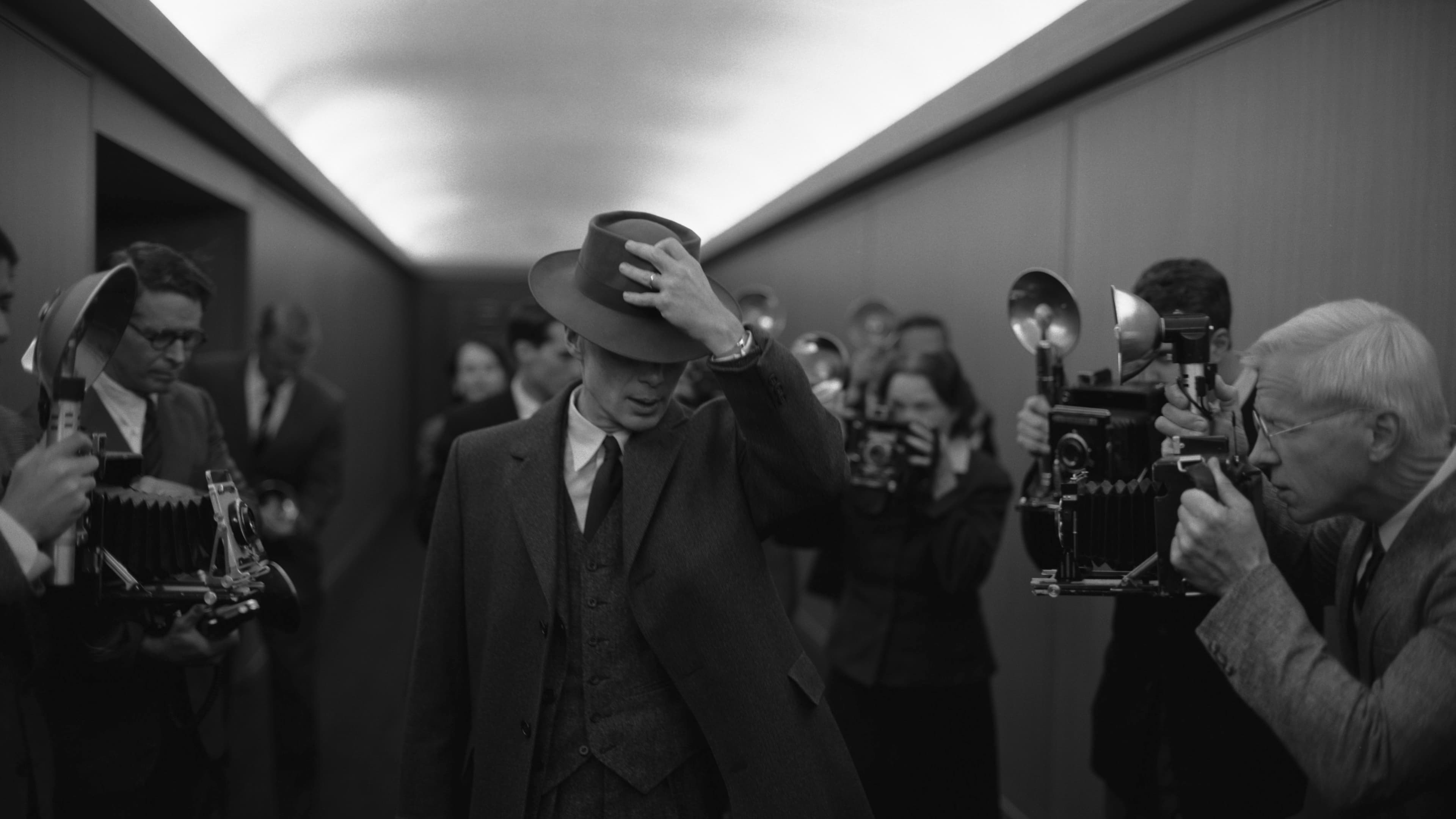 Robert Oppenheimer (Cillian Murphy) - Oppenheimer
