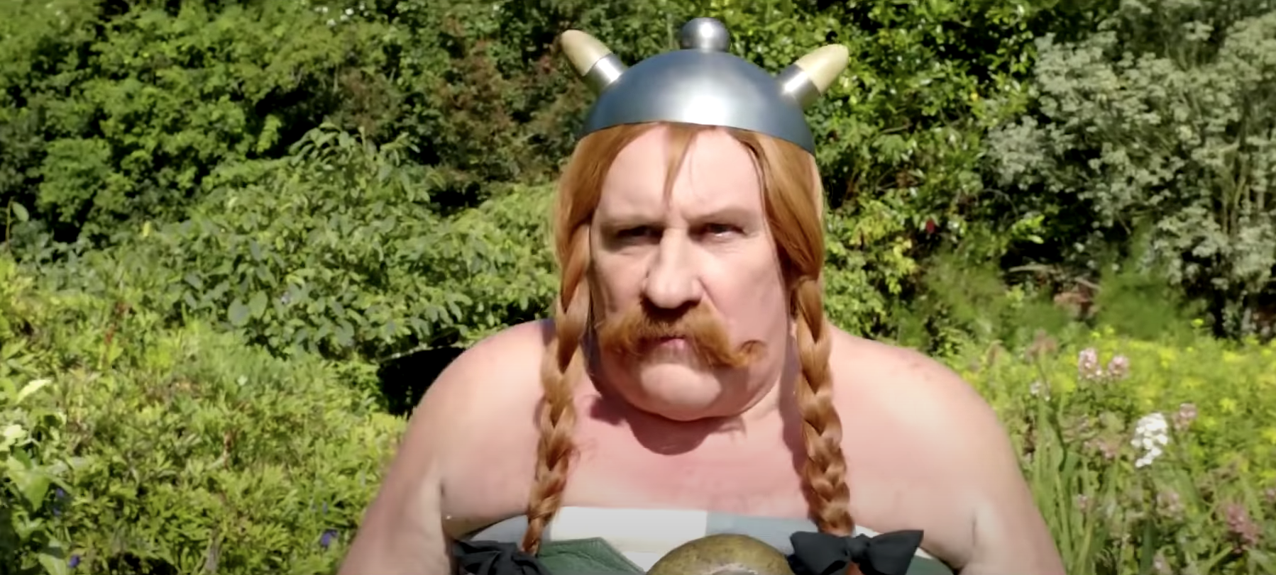 Obélix (Gérard Depardieu) - Astérix et Obélix - Au service de Sa Majesté
