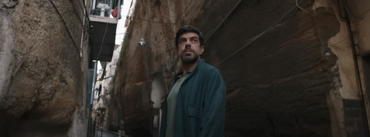 Pierfrancesco Favino -Nostalgia