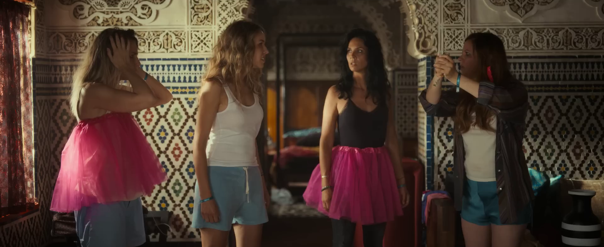 Elodie Fontan - Alibi.com 2 StudioCanal