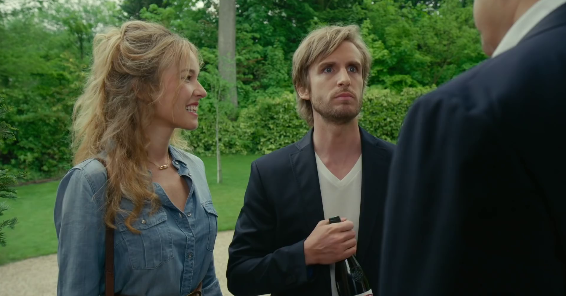 Elodie Fontan et Philippe Lacheau - Alibi.com ©Studiocanal