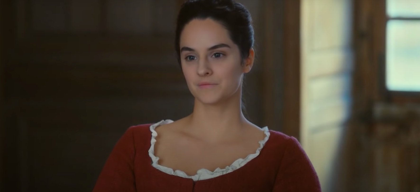Noémie Merlant dans le film Portrait de la jeune fille en feu de Céline Sciamma Noémie Merlant dans le film Portrait de la jeune fille en feu de Céline Sciamma