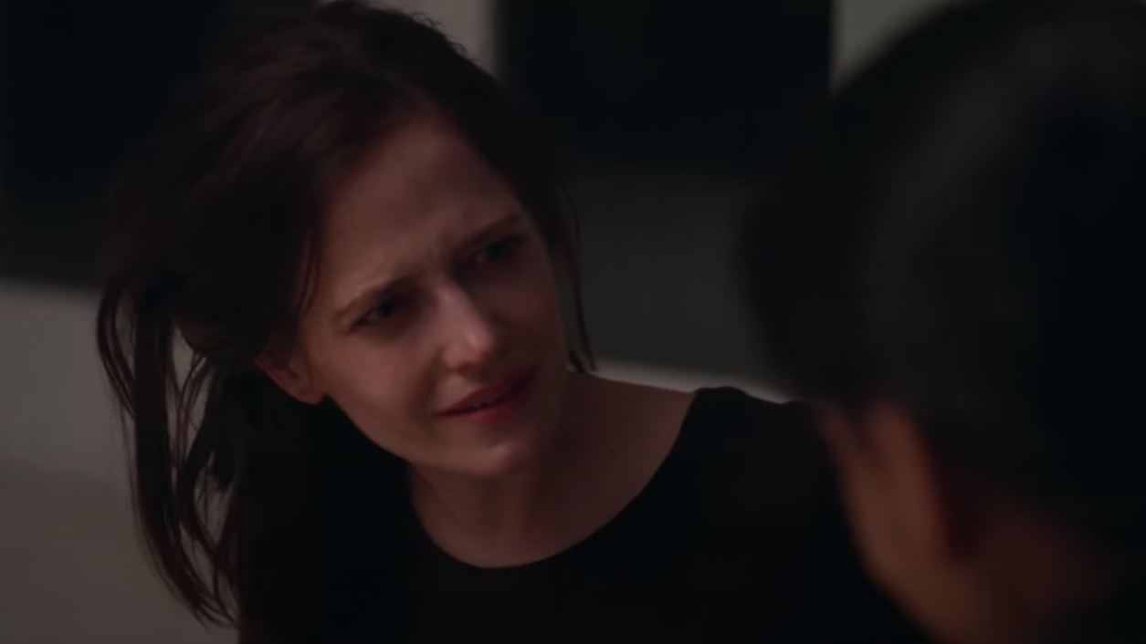 Christine (Eva Green) - The Nocebo Effect