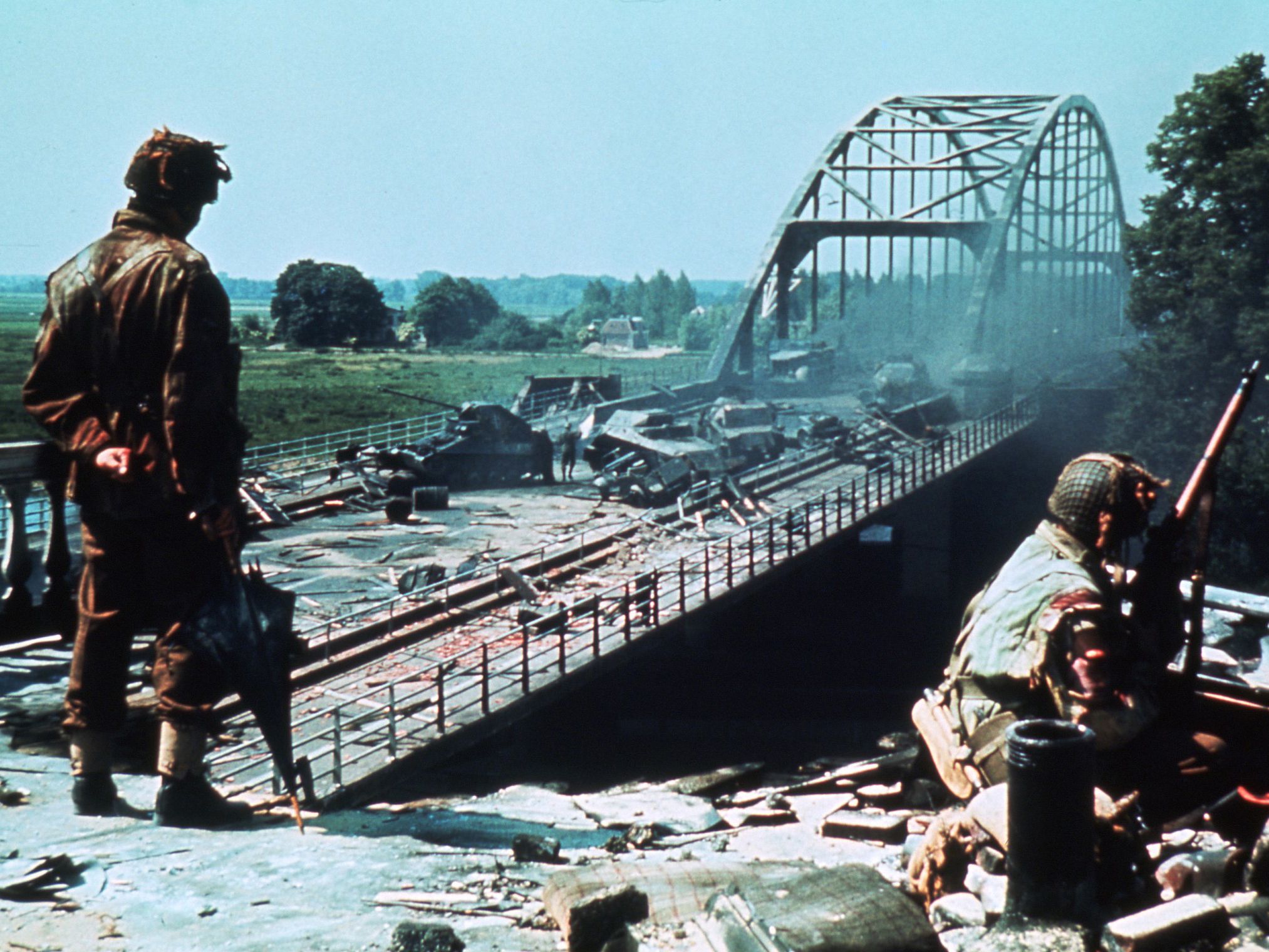 Un pont trop loin Un pont trop loin