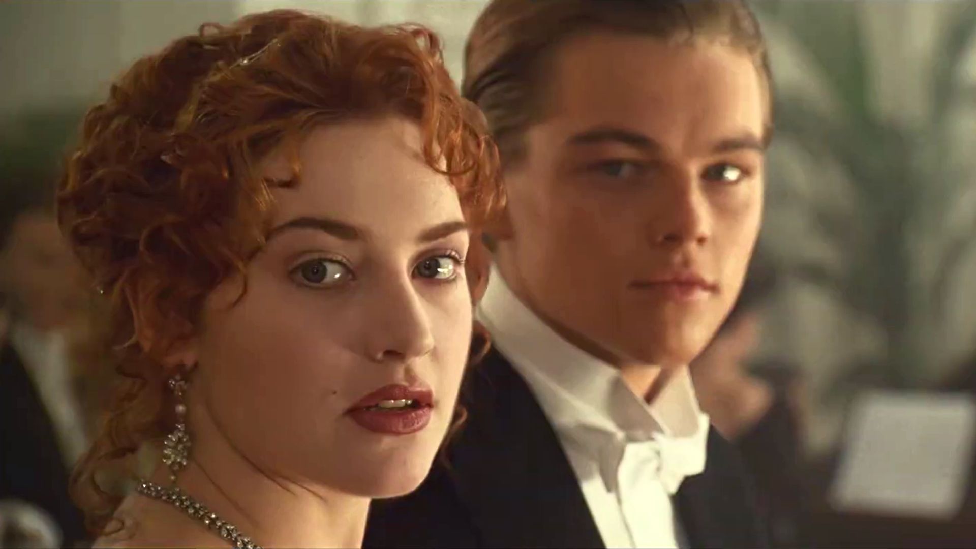 Kate Winslet et Leonardo DiCaprio dans Titanic © 20th Century Fox