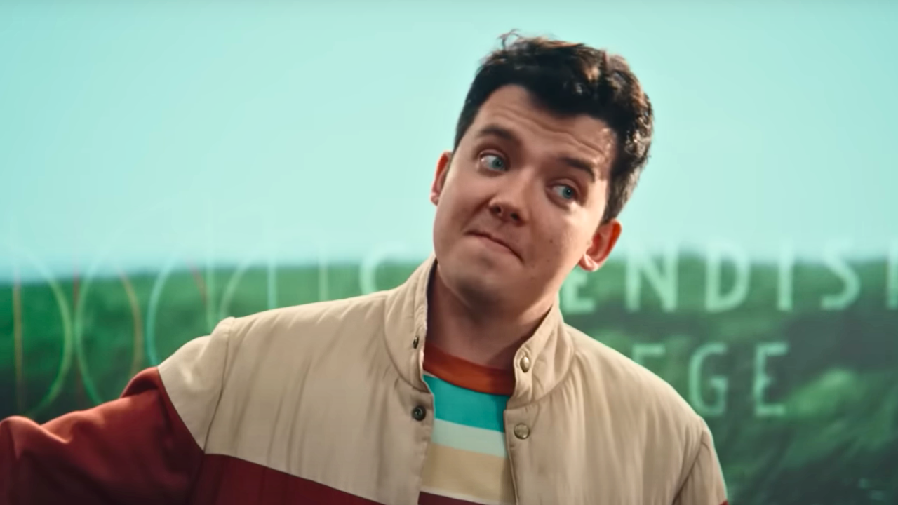 Otis (Asa Butterfield) - Sex Education saison 4