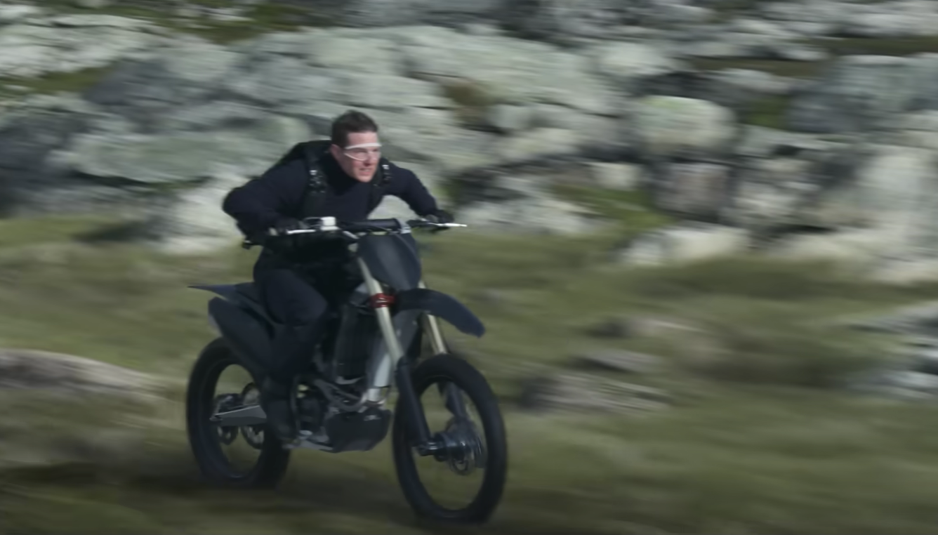 Ethan Hunt (Tom Cruise) - Mission Impossible 7 : Dead Reckoning Part 1