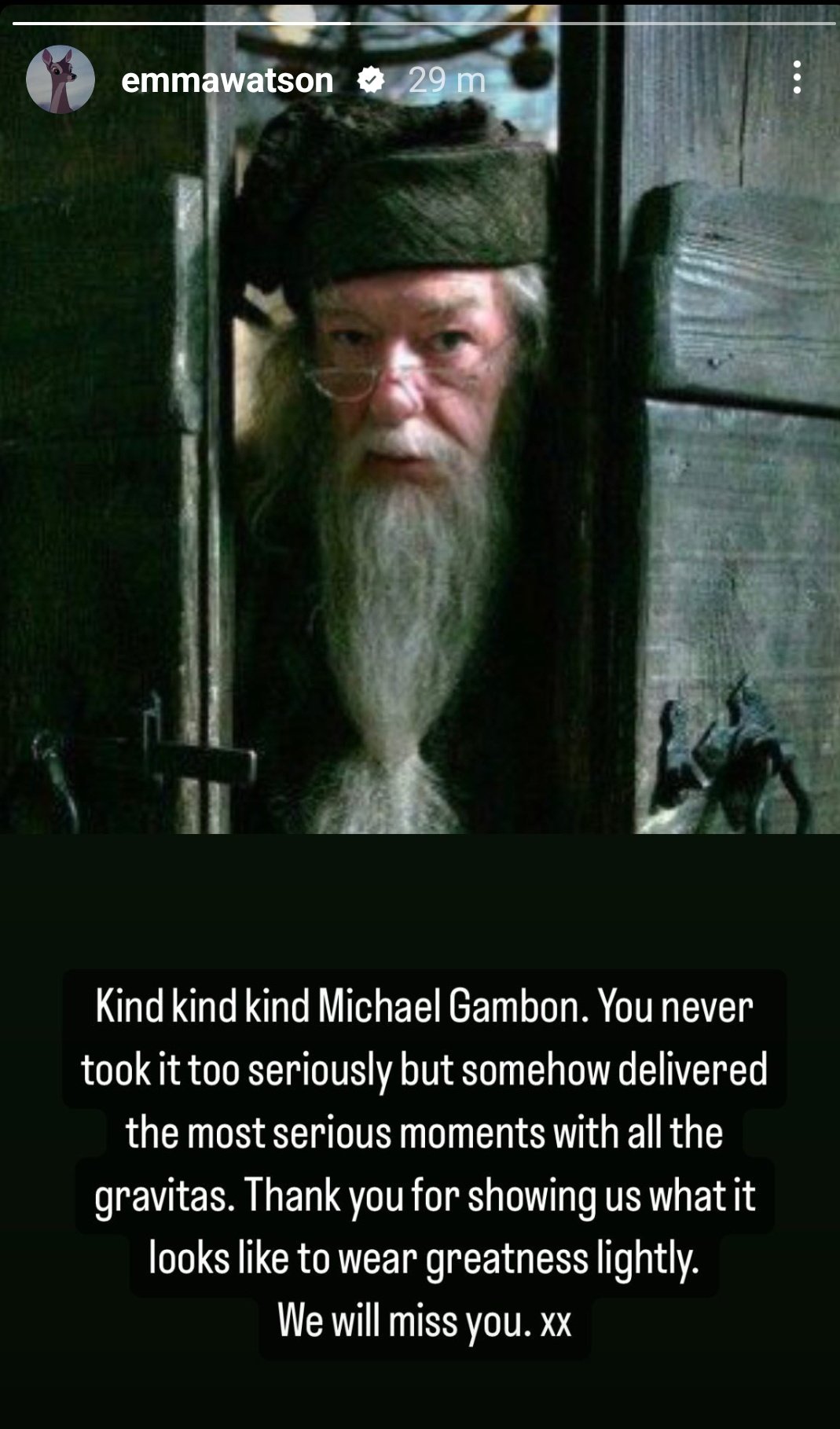 Emma Watson rend hommage à Michael Gambon