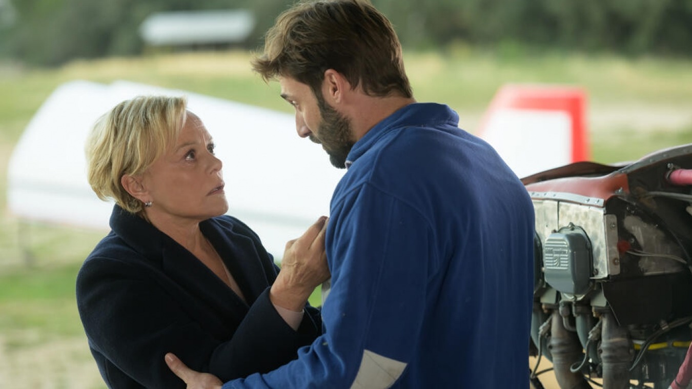 Les Yeux grands fermés ©TF1