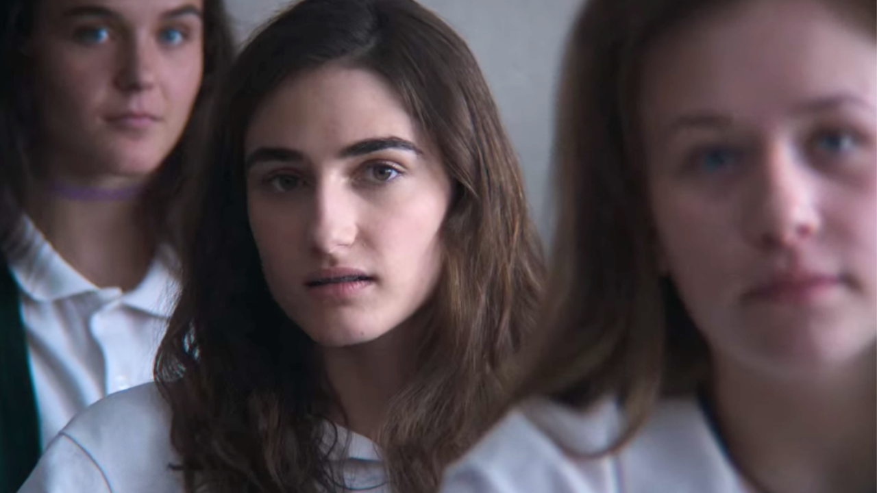 Veronica à la fin du film Les Ordres du Mal Veronica à la fin du film Les Ordres du Mal