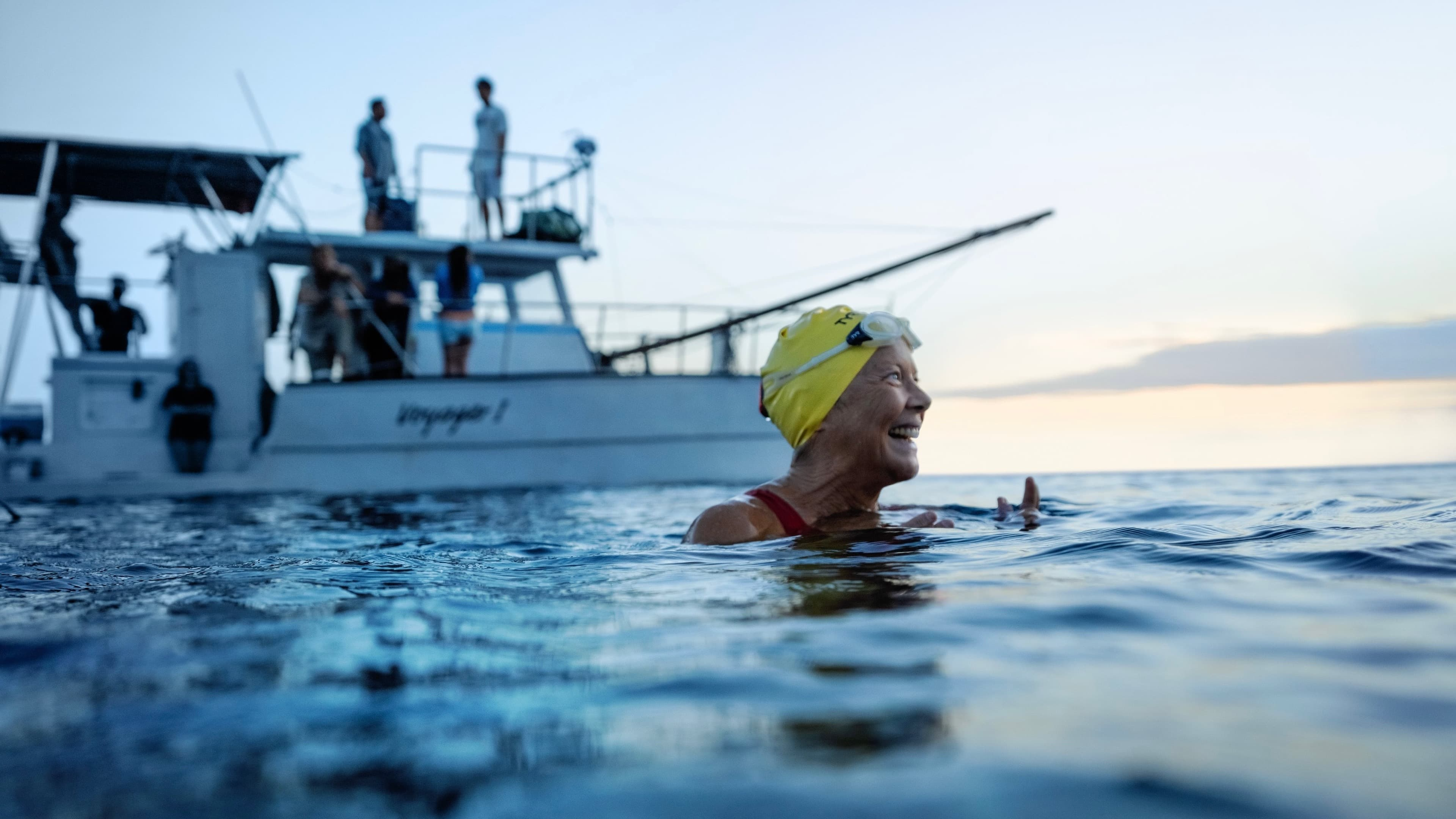 Diana Nyad (Annette Bening) - Insubmersible