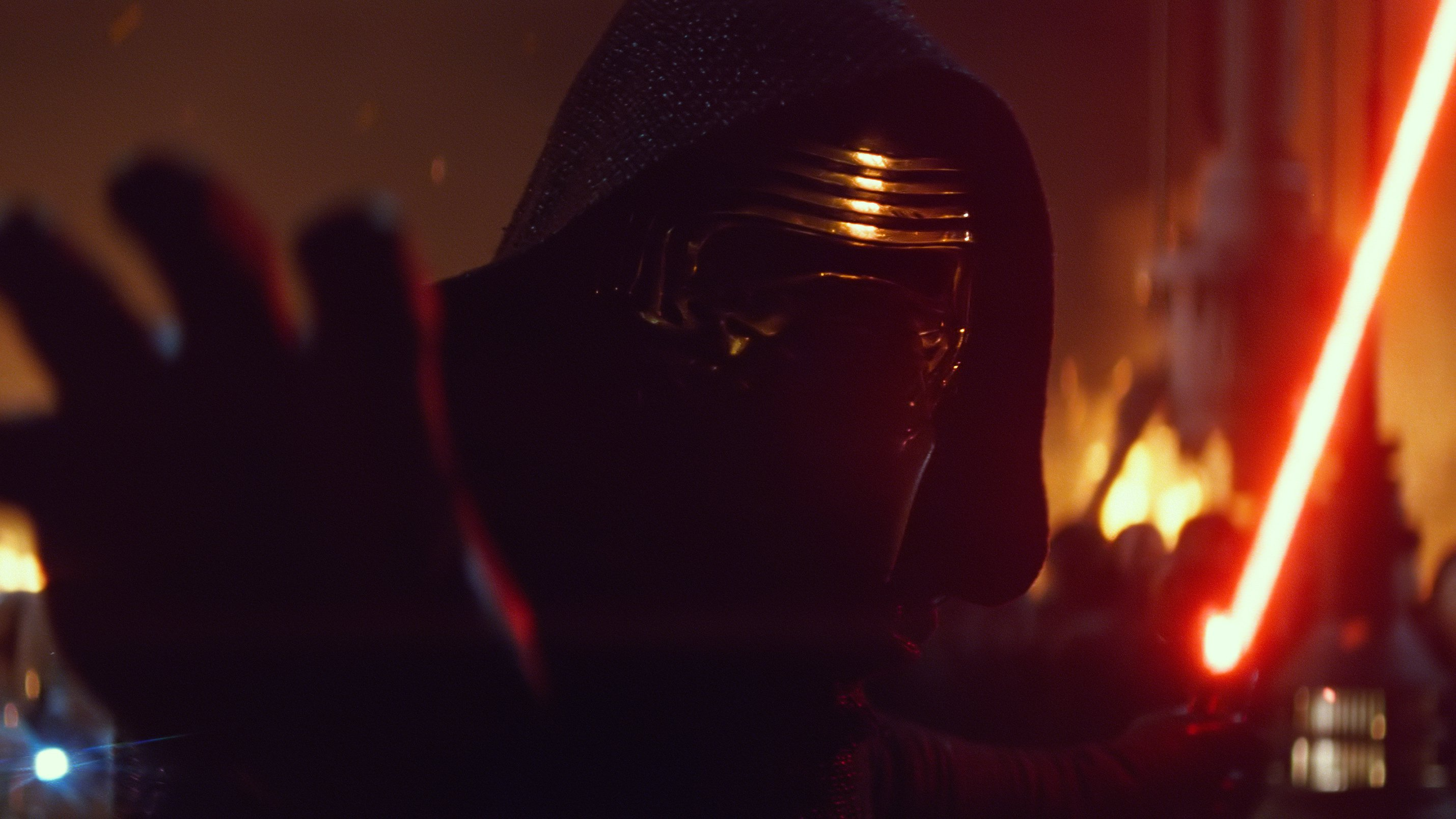 Kylo Ren (Adam Driver) - Star Wars, épisode VII - Le Réveil de la Force