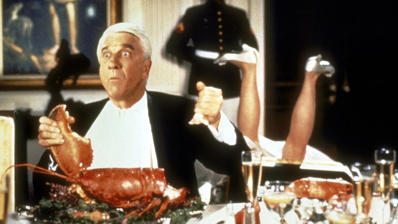 Frank Debrin (Leslie Nielsen - Y a-t-il un flic pour sauver le président ?