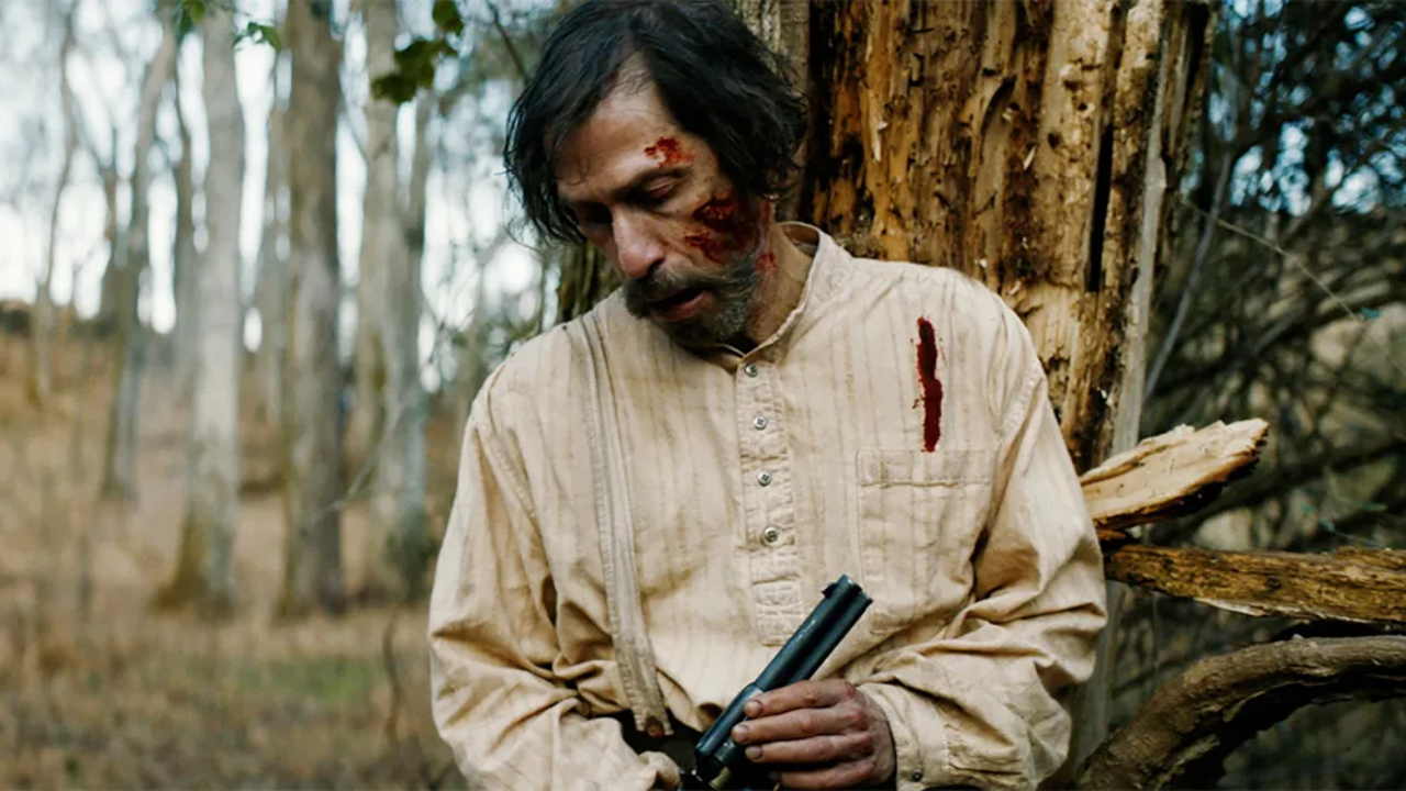 Henry (Tim Blake Nelson) - Old Henry