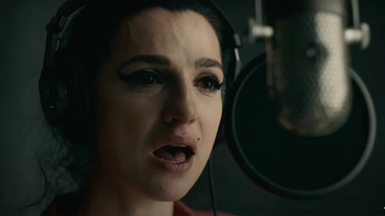 Amy Winehouse (Marisa Abela) - Back to Black