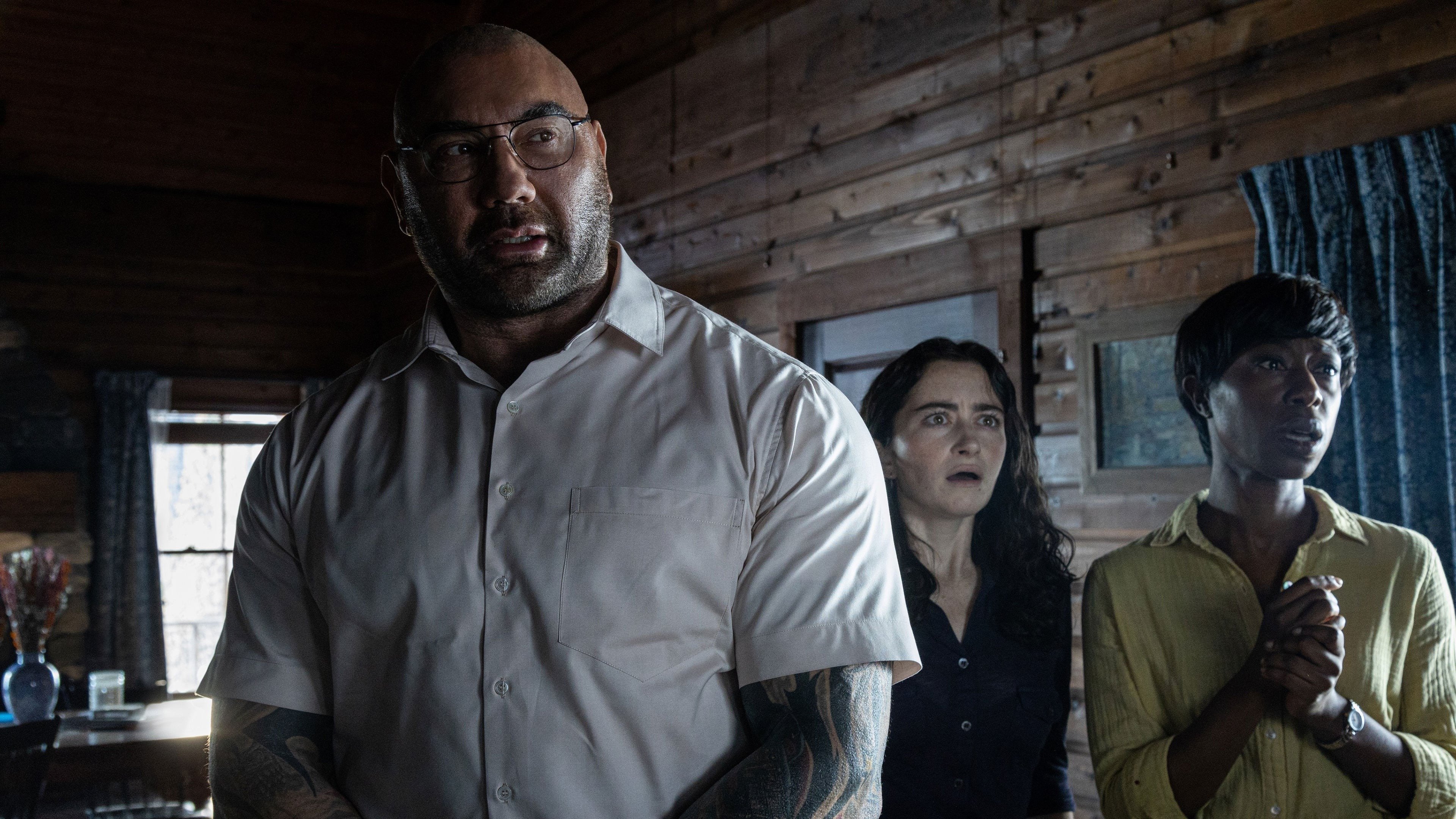 Knock at the Cabin sur Netflix : comment comprendre la fin du film de M.  Night Shyamalan ?