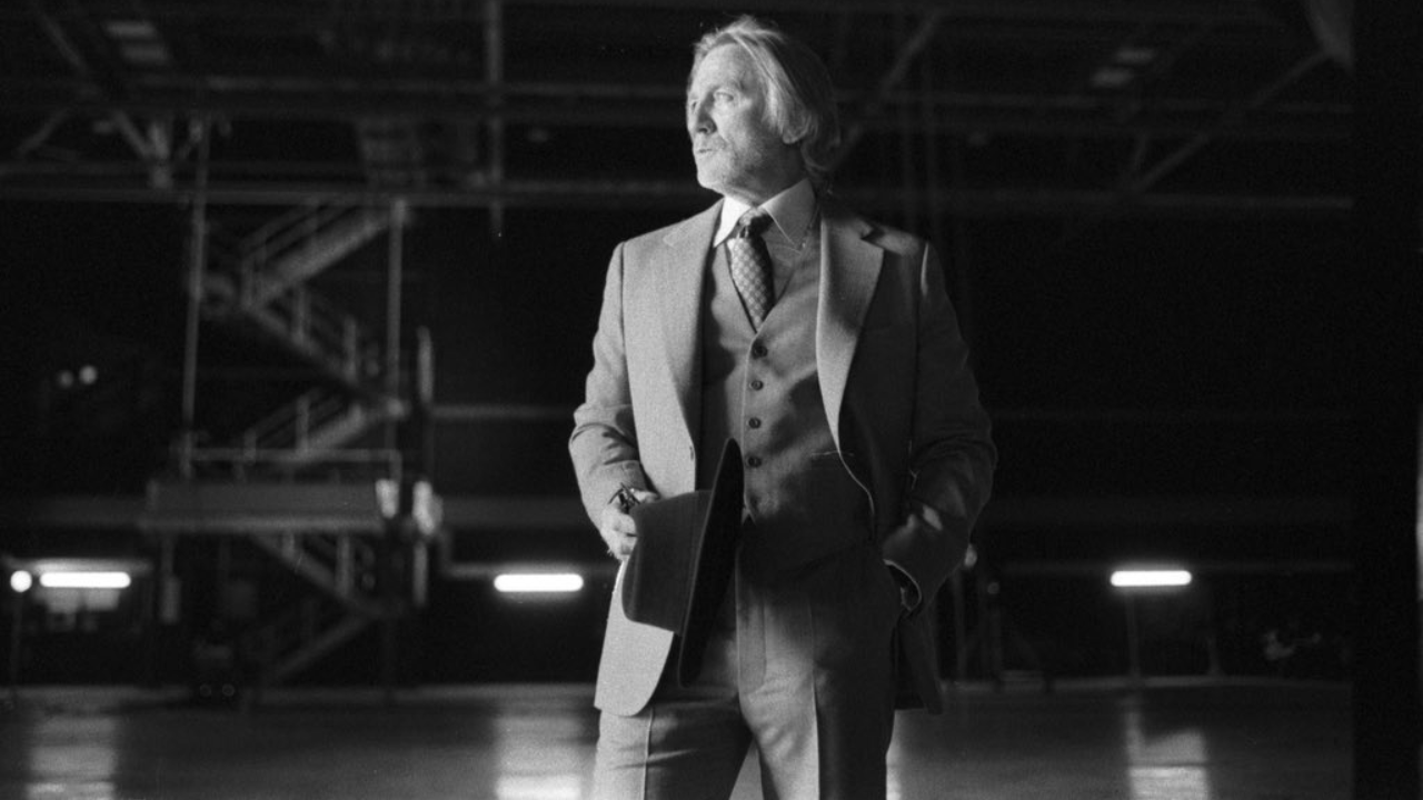 Benoit Blanc (Daniel Craig)