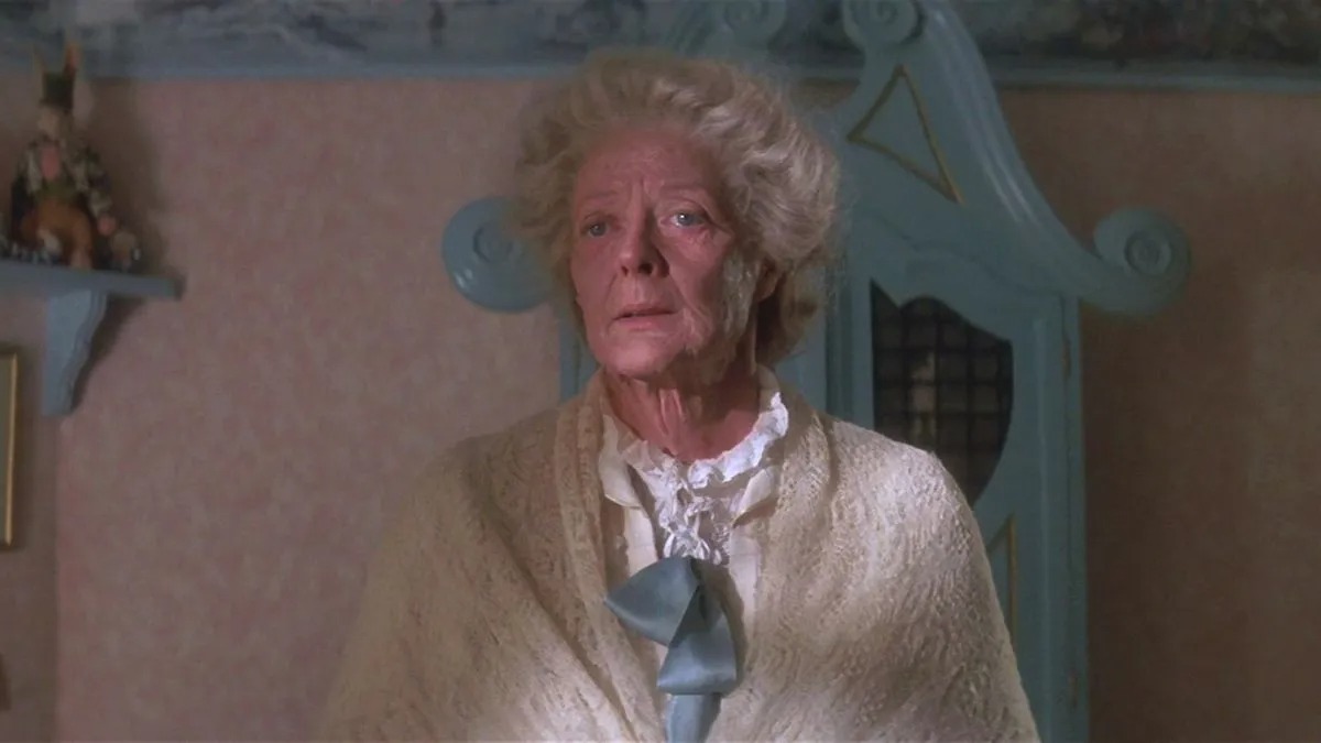 Maggie Smith dans Hook