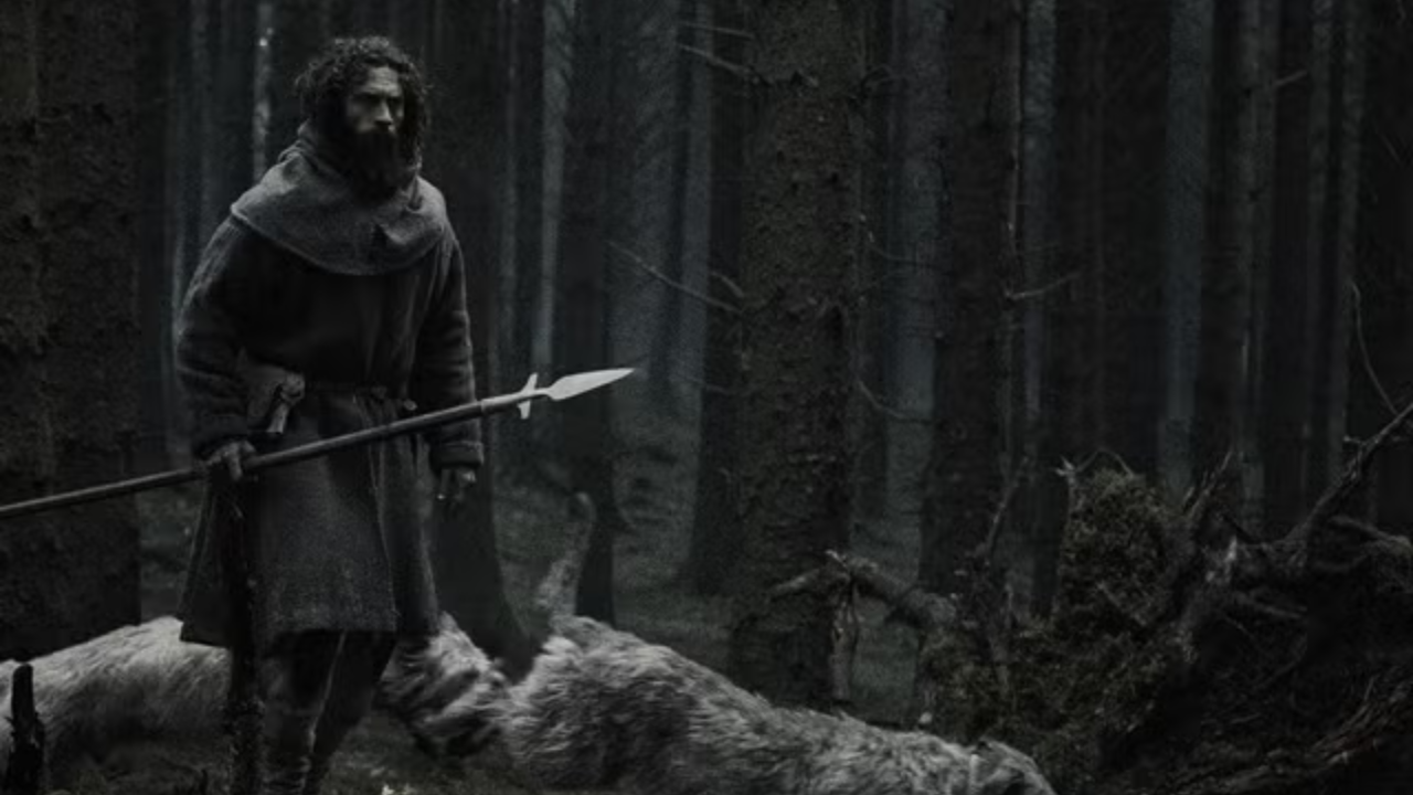 Werwulf : première photo officielle d'Aaron Taylor-Johnson dans le film de Robert Eggers